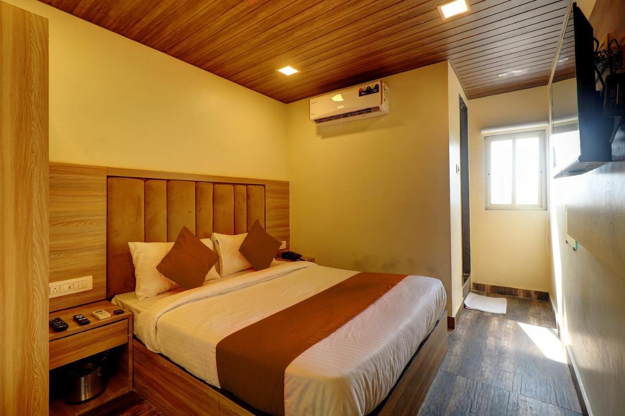 Hotel Priceless Mumbai Luaran gambar
